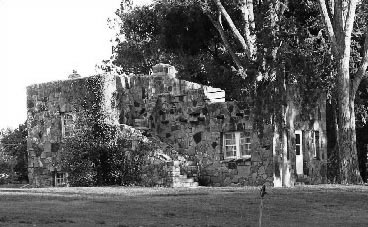 Black and white photo of a WPA Rustic building in Lamar.