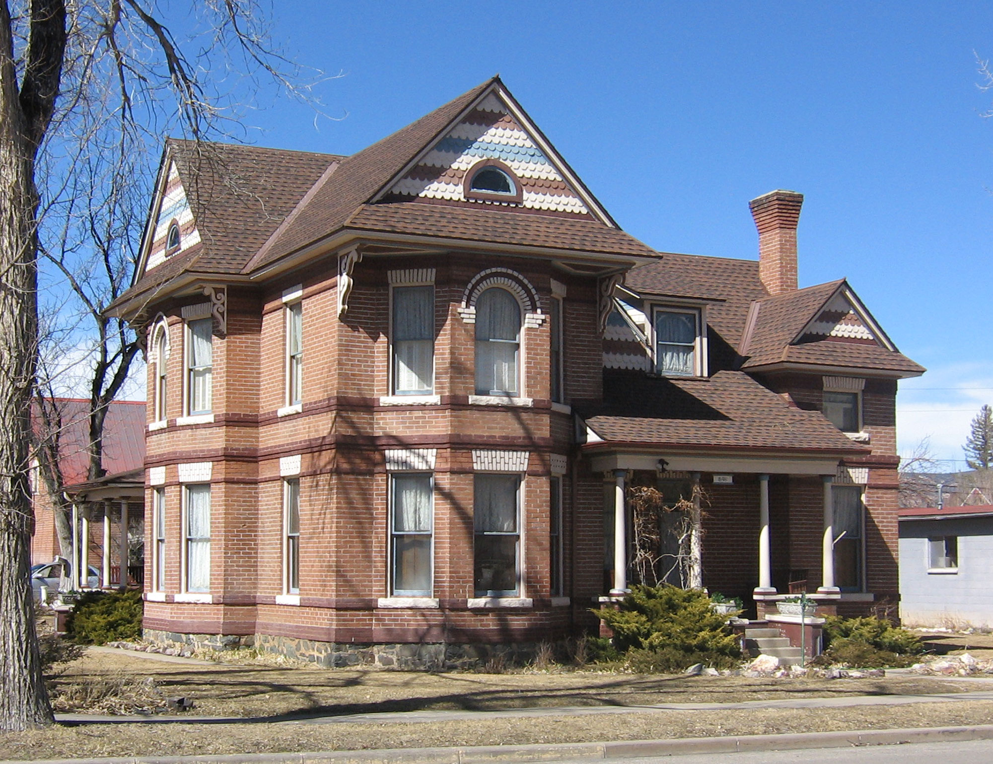 South and east elevations of the Alexander House, 2007.