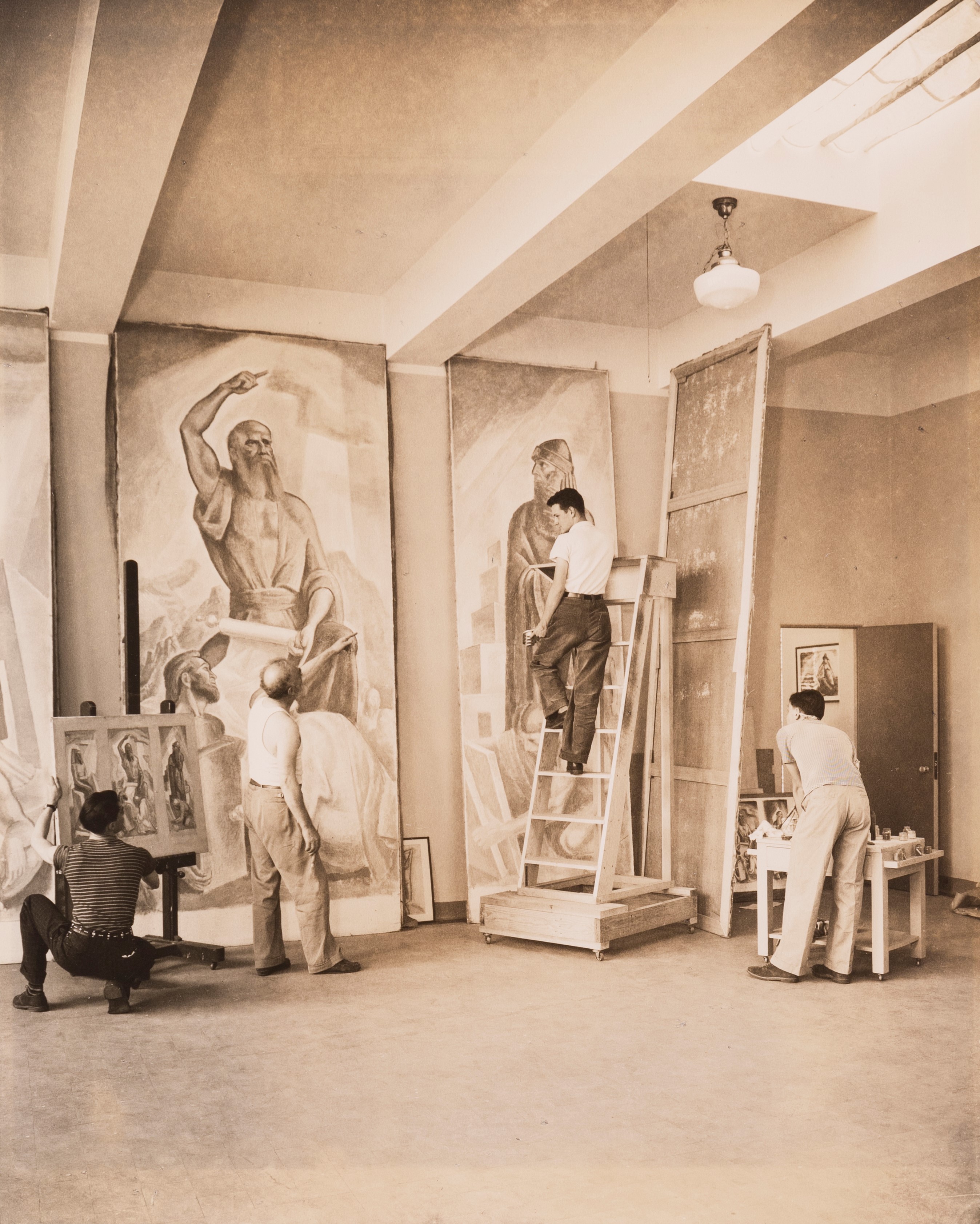 ROBINSON mural with students