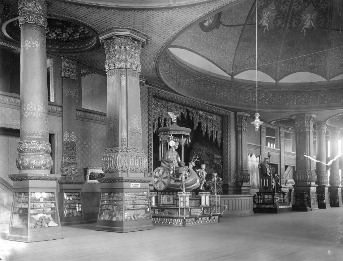 Mineral Palace Interior
