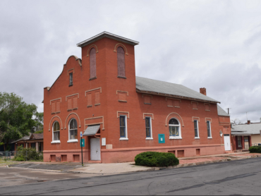 A picture of a church.