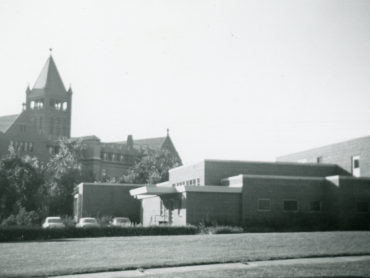 A picture of a building.